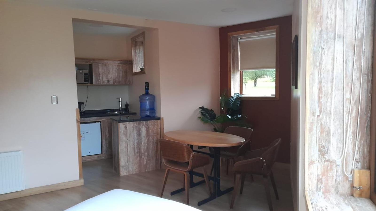 Calafate Apart Hotel Coyhaique Bagian luar foto